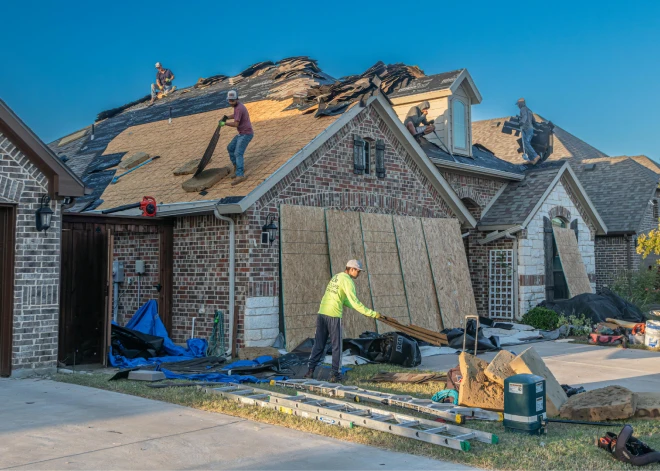 Choose Neosho’s Trusted Roofing Professionals